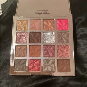 Marilyn Monroe revolution pro palette